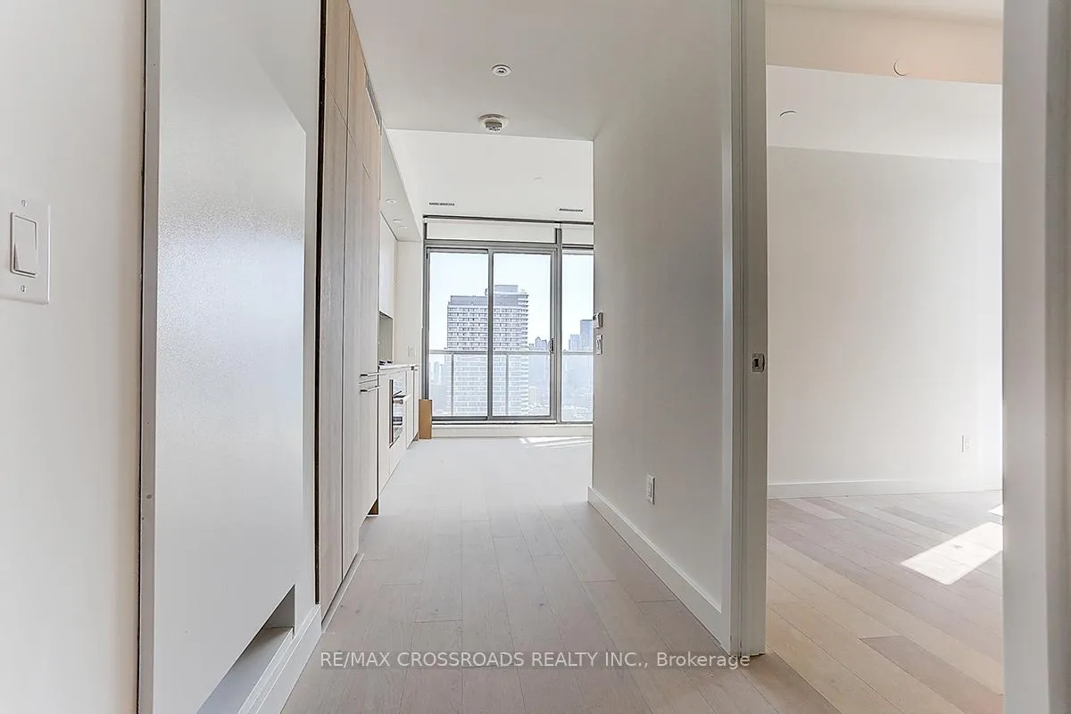 Photo 17 of Unit 2003, 81 Wellesley Street E, Toronto, Church-Yonge Corridor — HOMEH