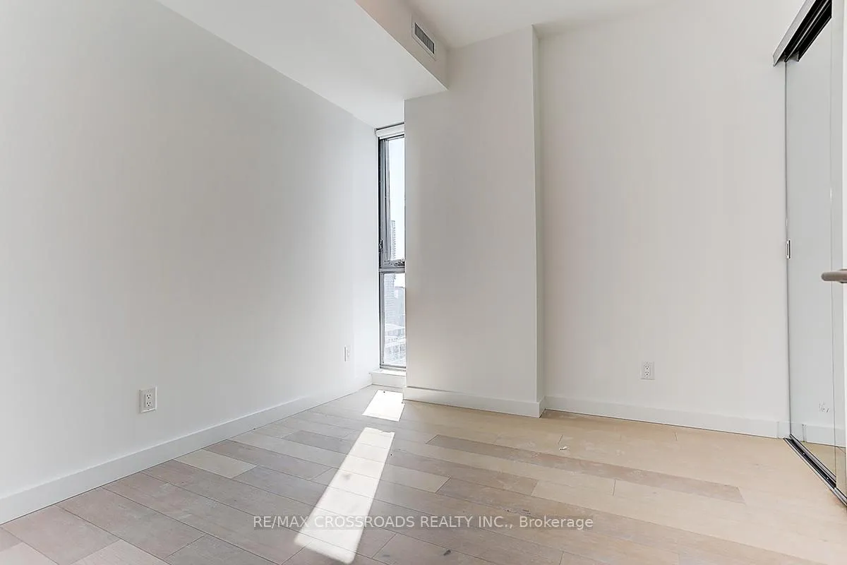 Photo 18 of Unit 2003, 81 Wellesley Street E, Toronto, Church-Yonge Corridor — HOMEH