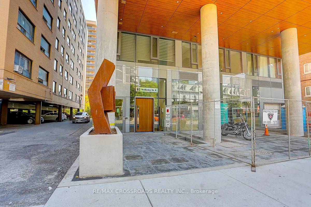 Photo 29 of Unit 2003, 81 Wellesley Street E, Toronto, Church-Yonge Corridor — HOMEH
