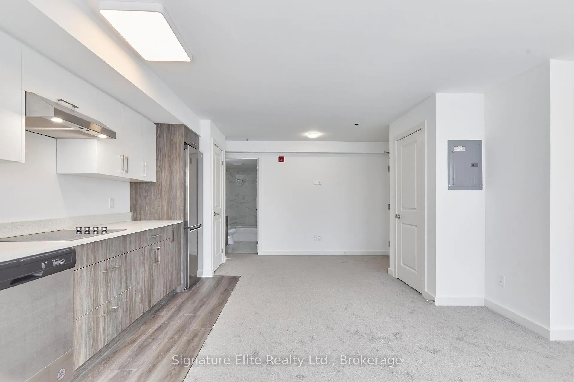 Photo 11 of Unit 305, 45 Connaught Avenue, Toronto, Greenwood-Coxwell — HOMEH