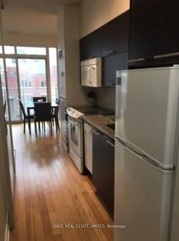 Photo 5 of Unit 712, 126 Simcoe Street, Toronto, Waterfront Communities — HOMEH