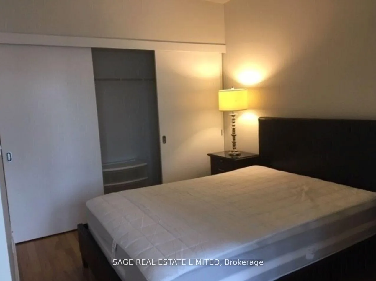 Photo 6 of Unit 712, 126 Simcoe Street, Toronto, Waterfront Communities — HOMEH