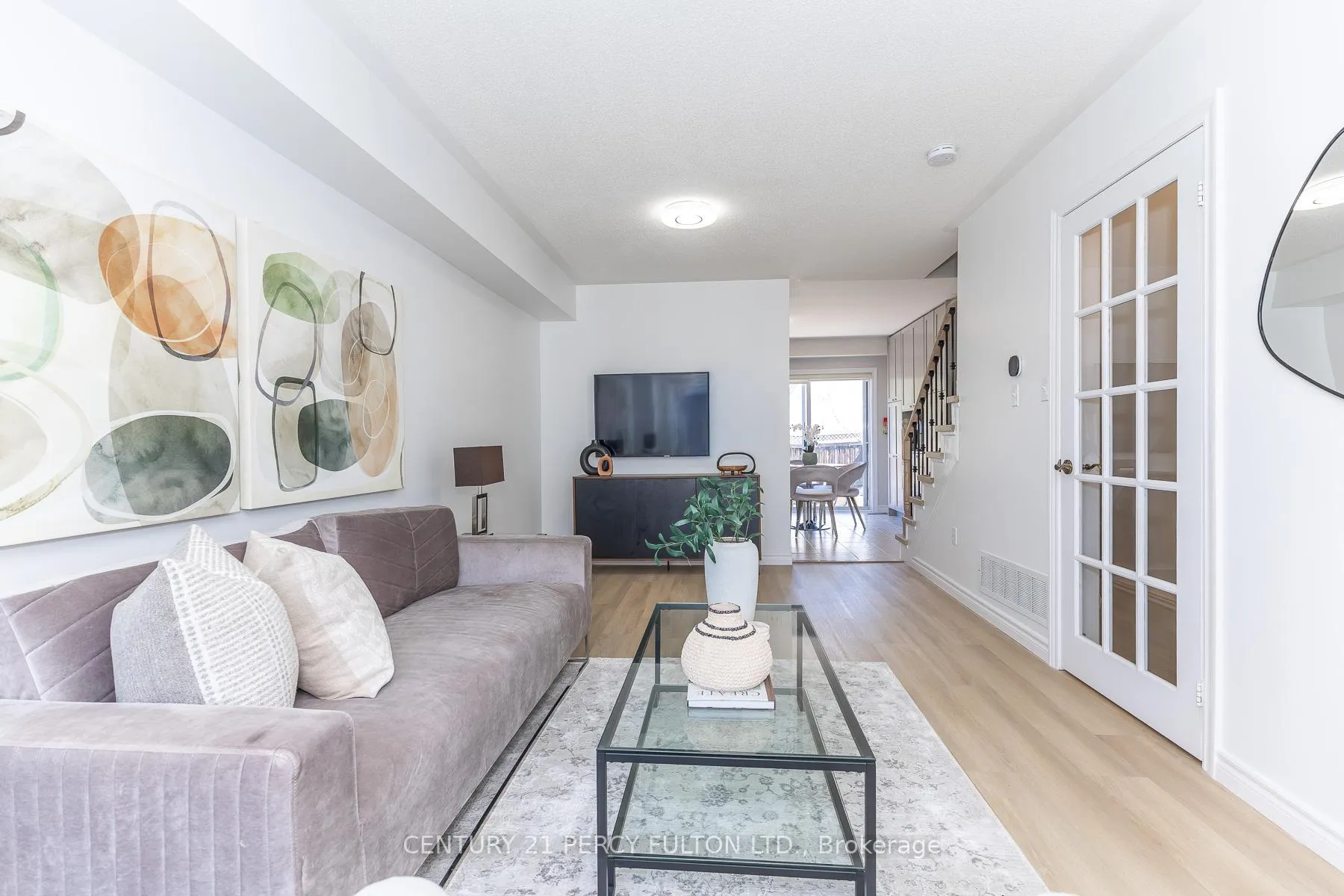 Photo 5 of 47 Harrongate Place, Whitby, Taunton North — HOMEH