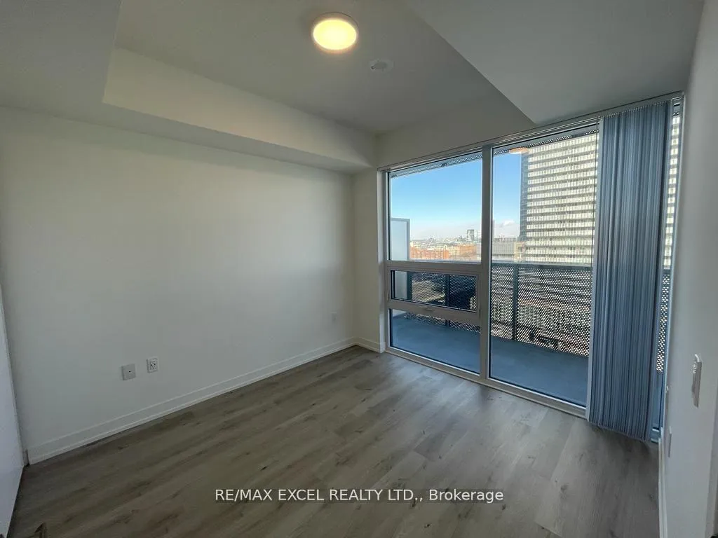 Photo 5 of Unit 1506, 138 Downes Street, Toronto, Waterfront Communities — HOMEH