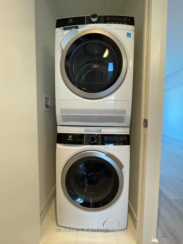 Photo 7 of Unit 1506, 138 Downes Street, Toronto, Waterfront Communities — HOMEH