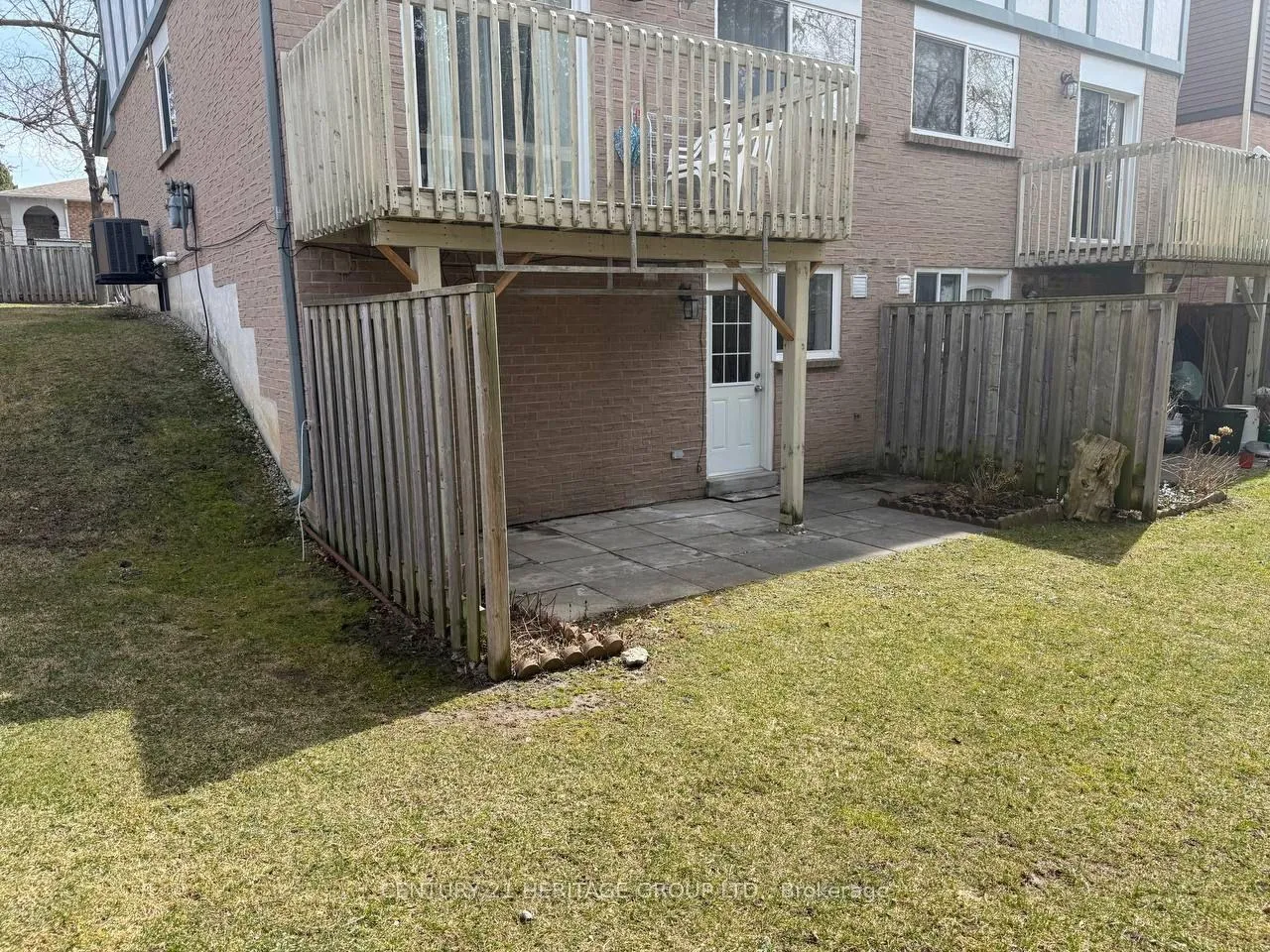 Front of Unit 48, 1 New Havens Way