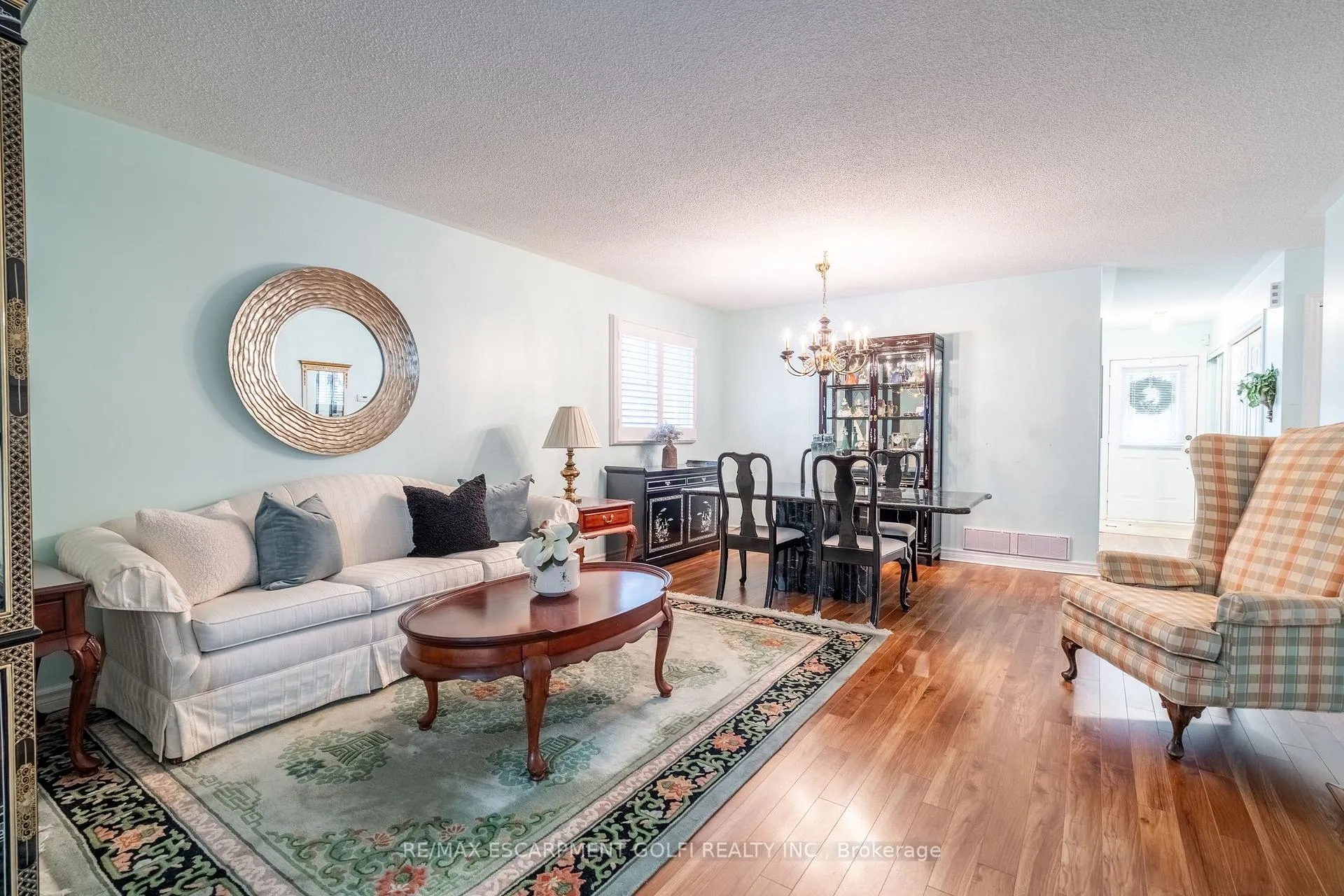 Photo 11 of 345 Silverbirch Boulevard, Hamilton, Mount Hope — HOMEH