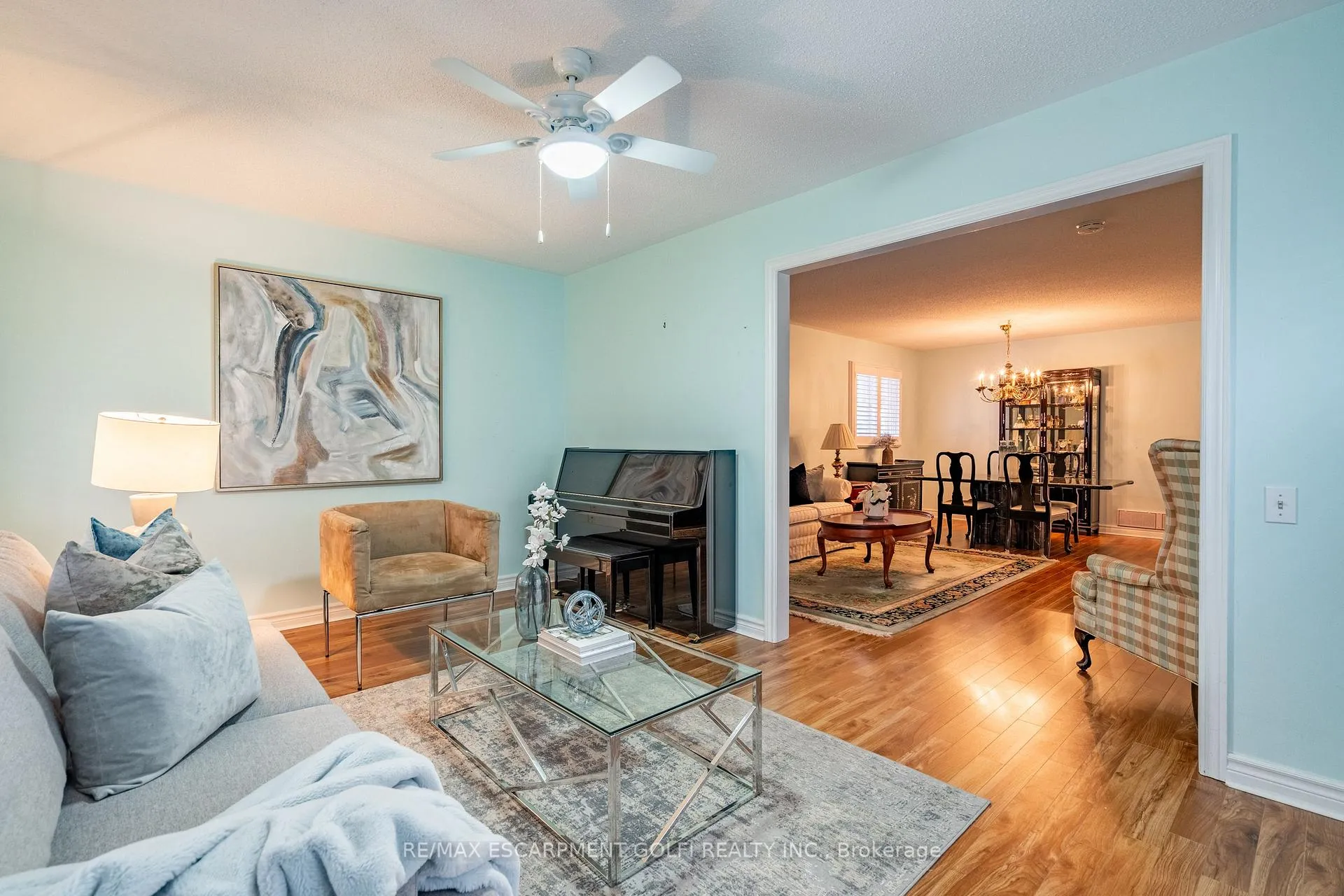 Photo 15 of 345 Silverbirch Boulevard, Hamilton, Mount Hope — HOMEH
