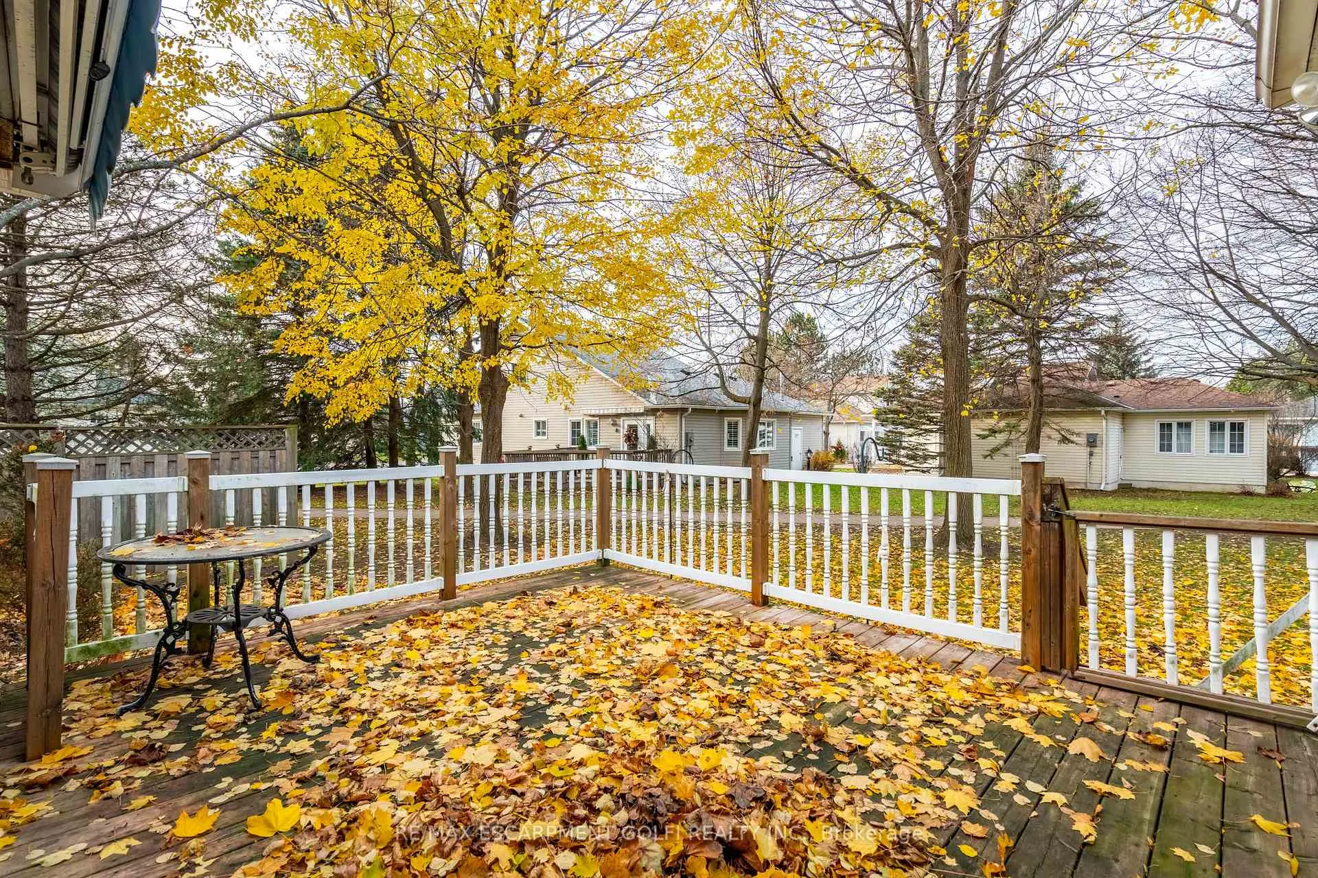 Photo 31 of 345 Silverbirch Boulevard, Hamilton, Mount Hope — HOMEH