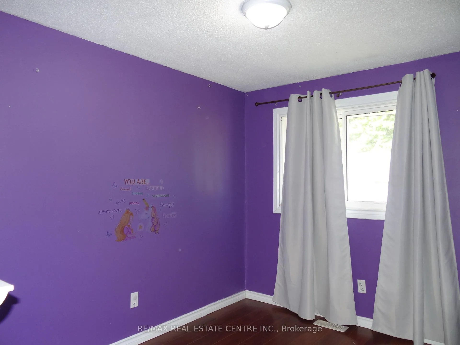 Photo 22 of 191 Kingham Road, Halton Hills, Acton — HOMEH