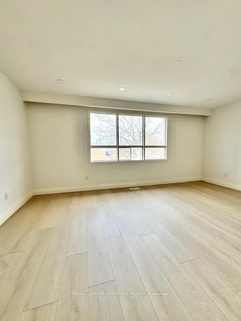 Photo 9 of Unit Upper, 115 Torrens Avenue, Toronto, East York — HOMEH