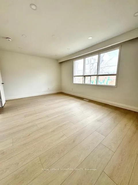 Photo 11 of Unit Upper, 115 Torrens Avenue, Toronto, East York — HOMEH