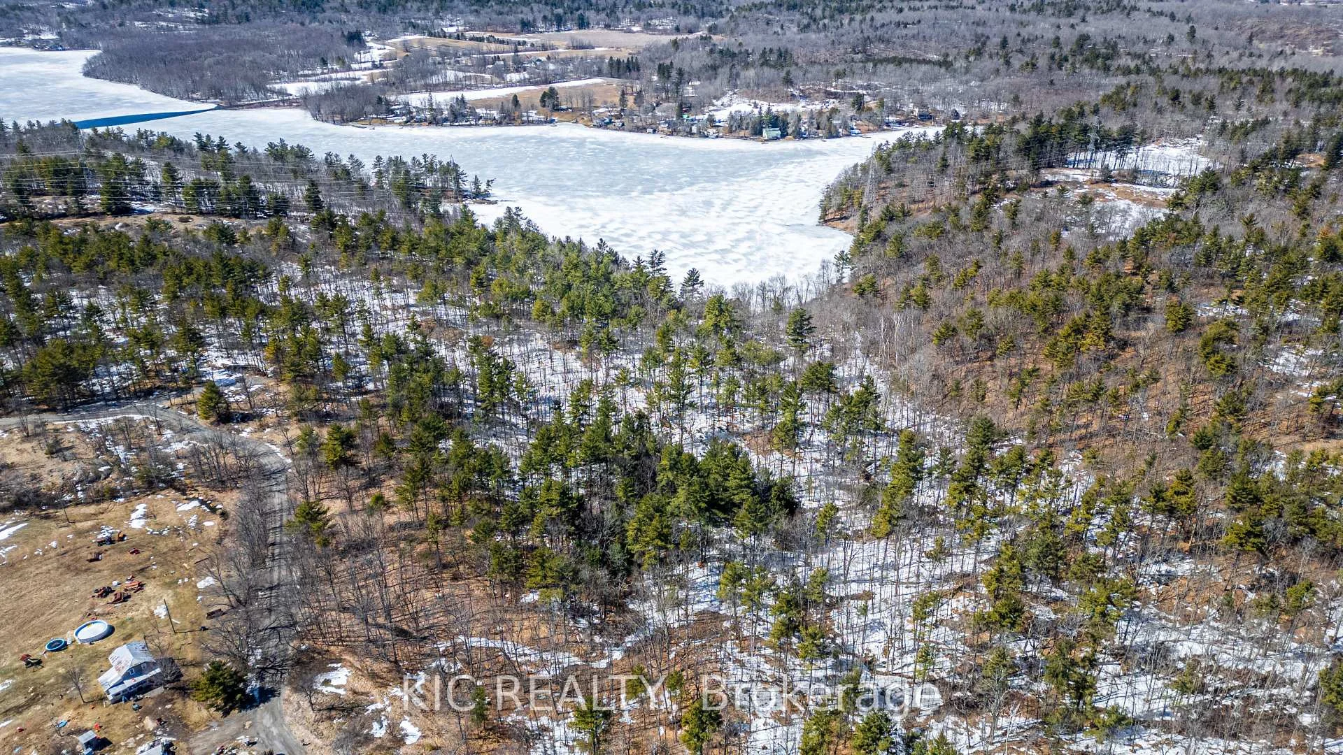 Photo 21 of Hinchinbrooke RD N, Frontenac, Frontenac South — HOMEH
