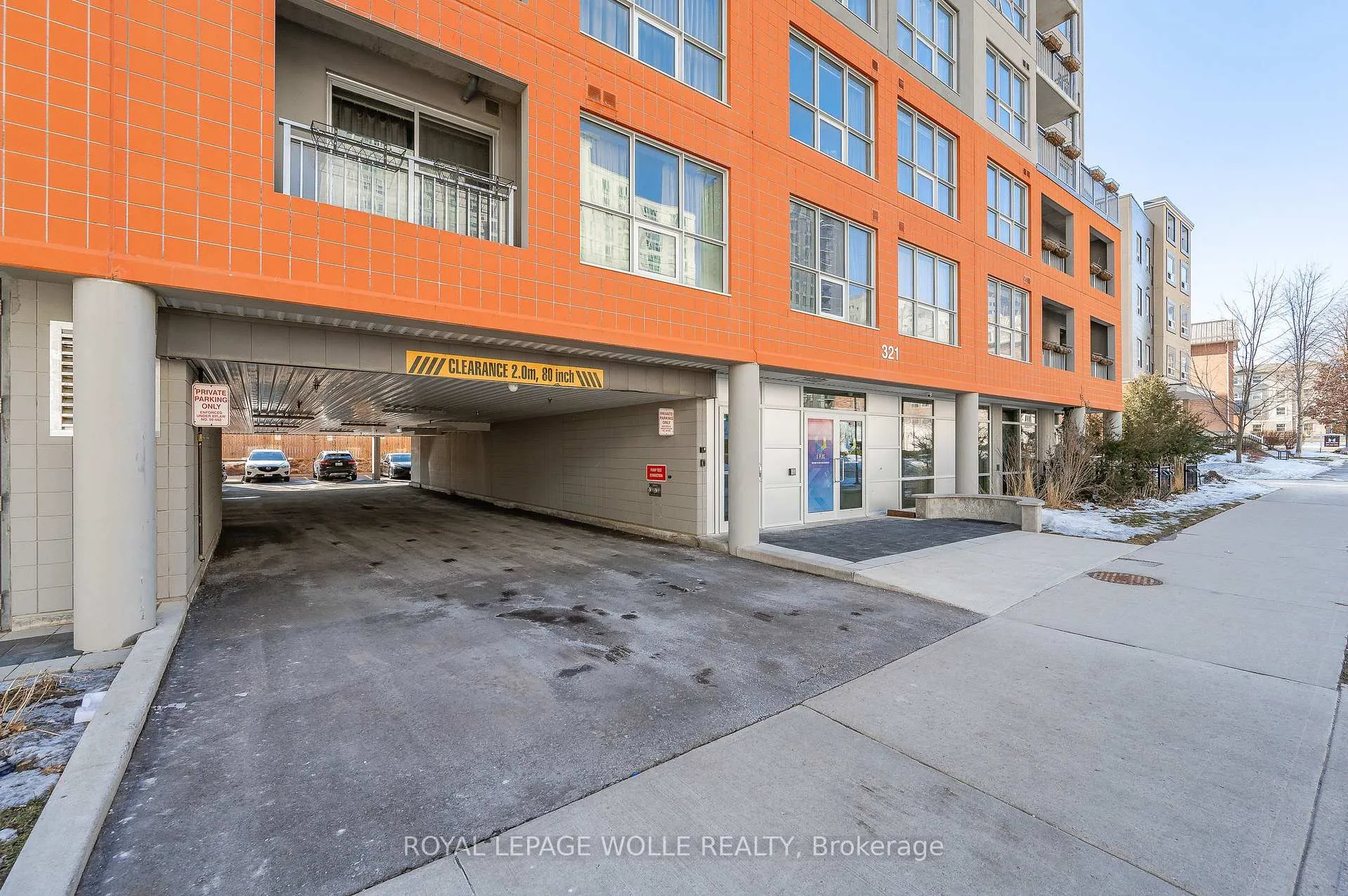 Photo 4 of Unit 207, 321 Spruce Street S, Waterloo — HOMEH