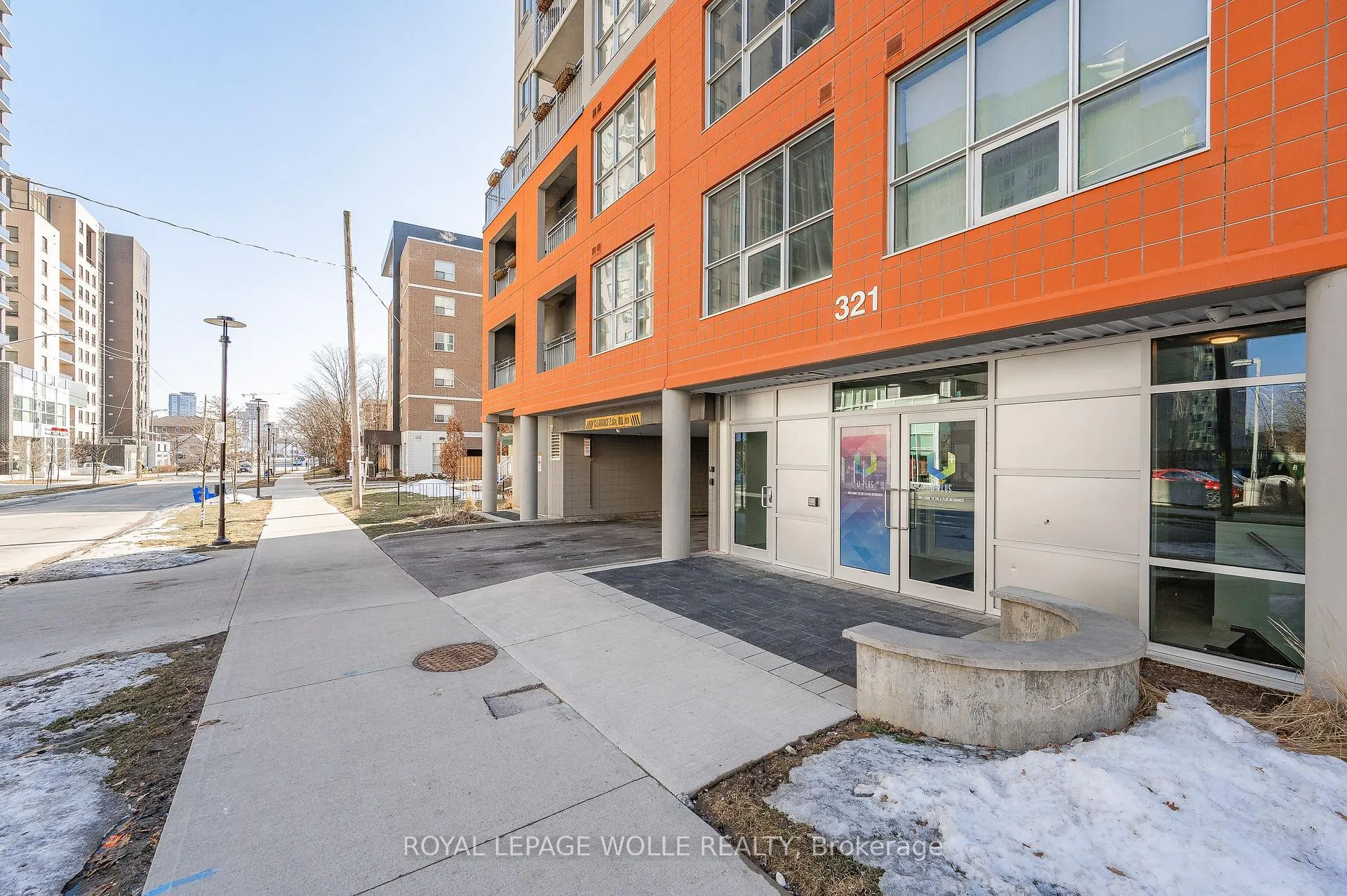 Photo 5 of Unit 207, 321 Spruce Street S, Waterloo — HOMEH