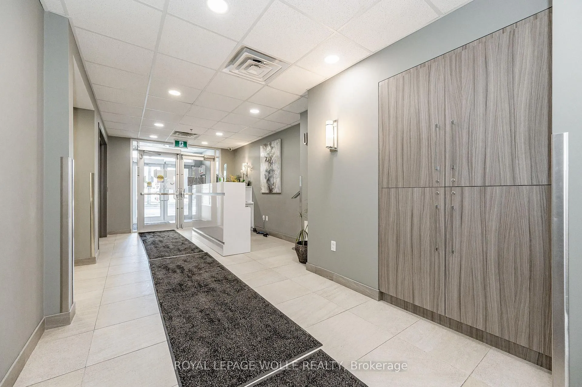 Photo 7 of Unit 207, 321 Spruce Street S, Waterloo — HOMEH
