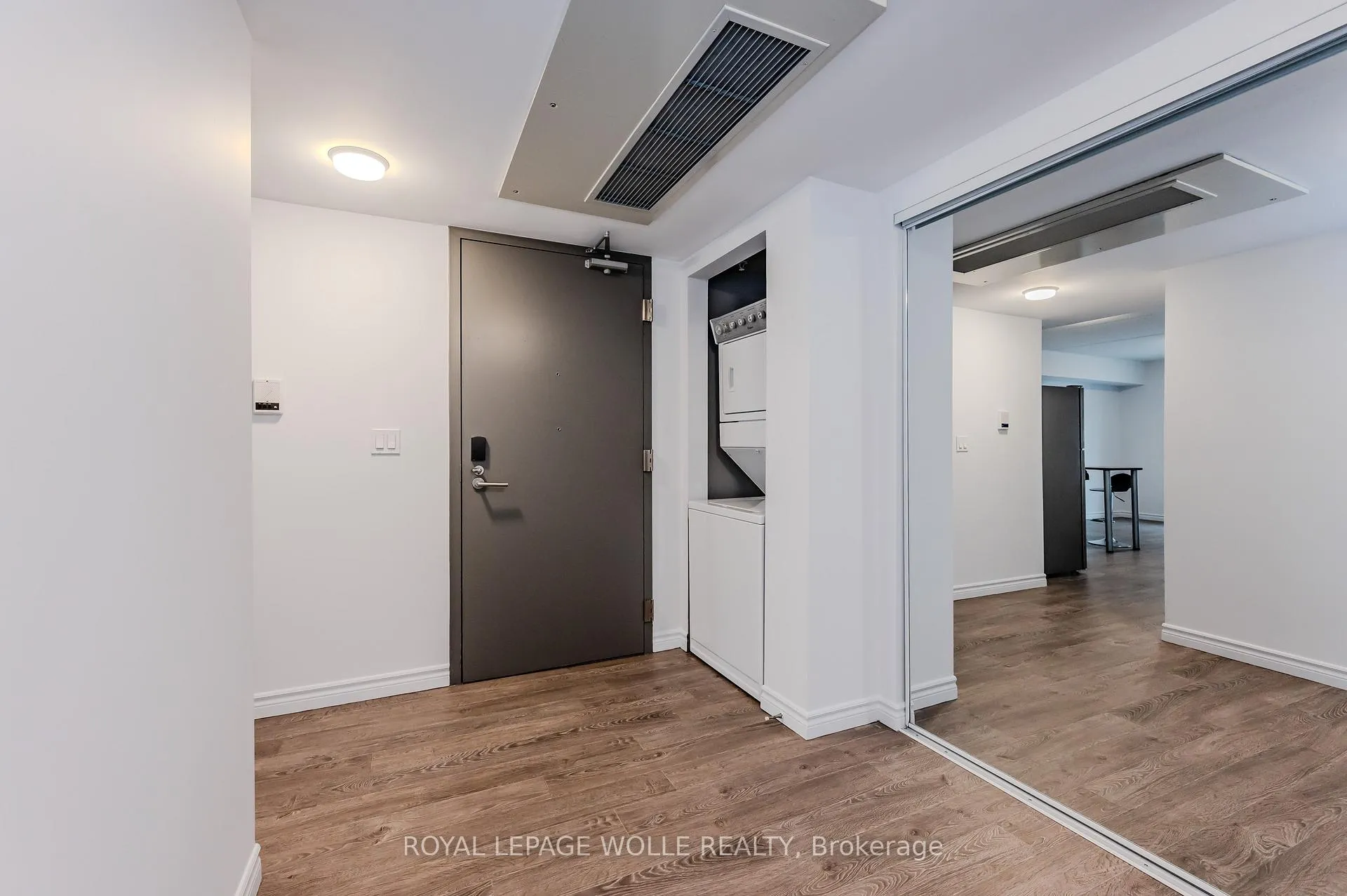 Photo 11 of Unit 207, 321 Spruce Street S, Waterloo — HOMEH