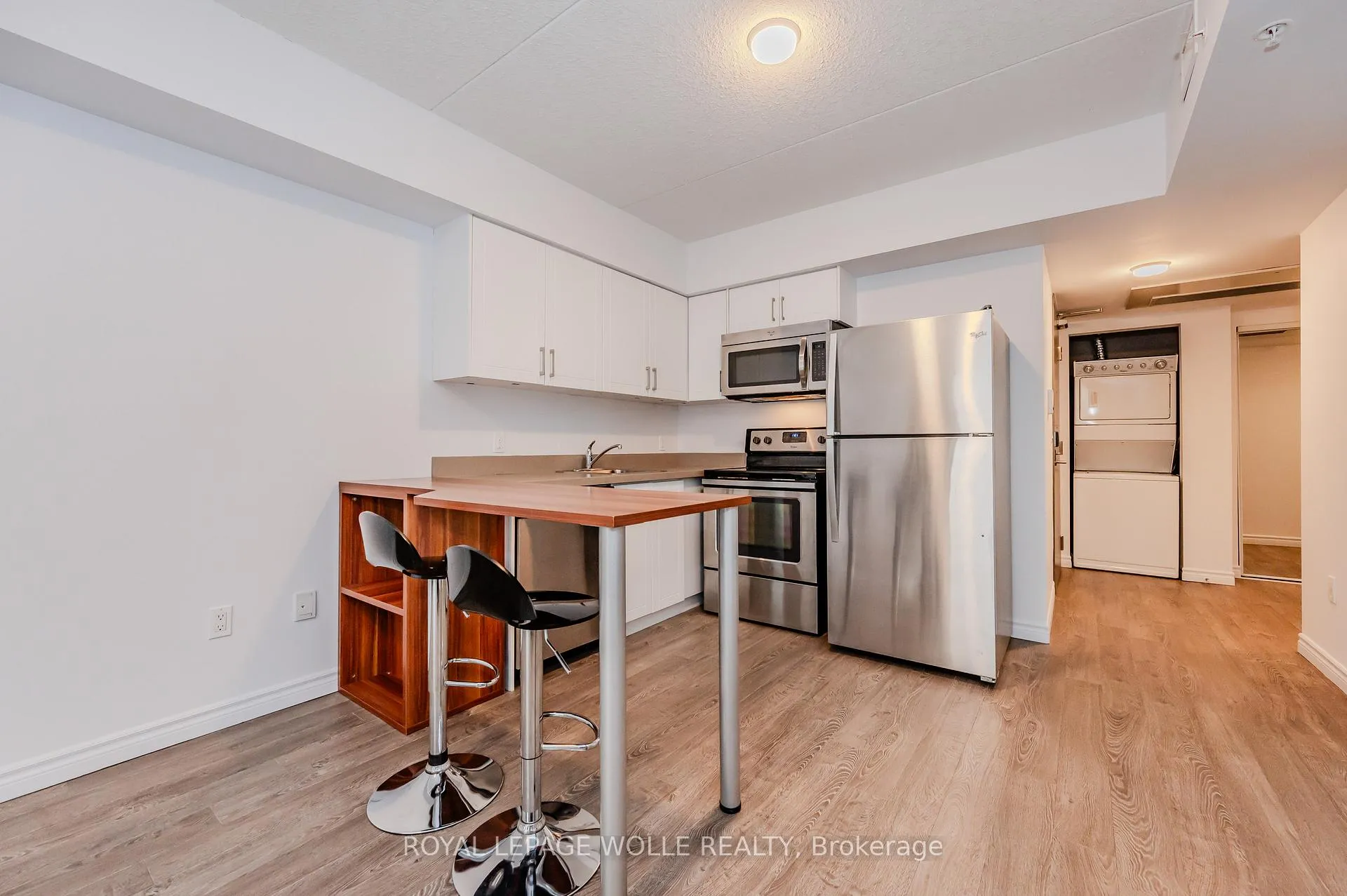 Photo 17 of Unit 207, 321 Spruce Street S, Waterloo — HOMEH