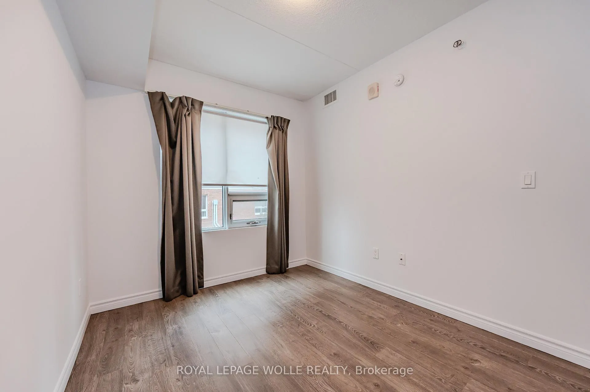 Photo 23 of Unit 207, 321 Spruce Street S, Waterloo — HOMEH