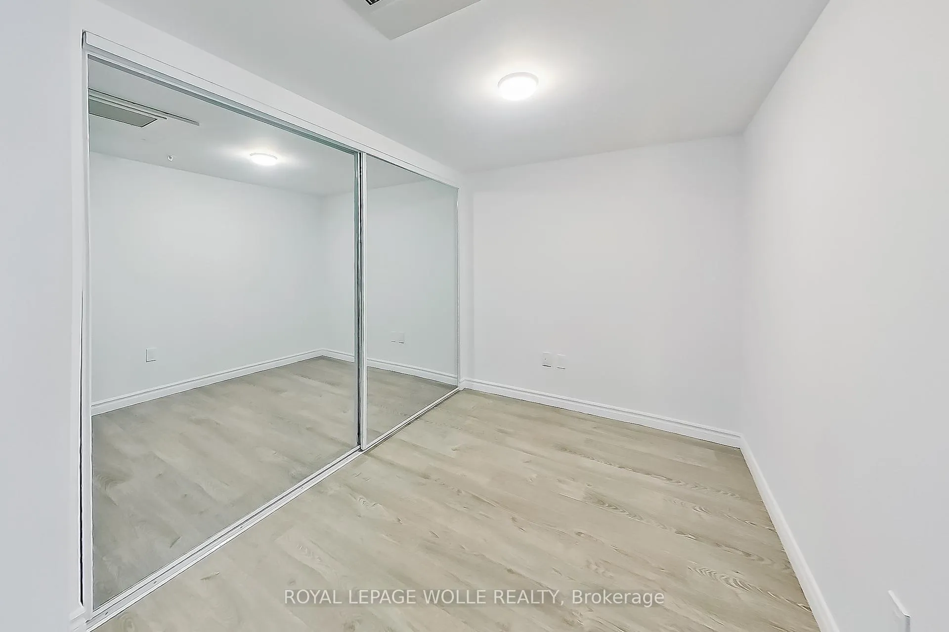 Photo 26 of Unit 207, 321 Spruce Street S, Waterloo — HOMEH