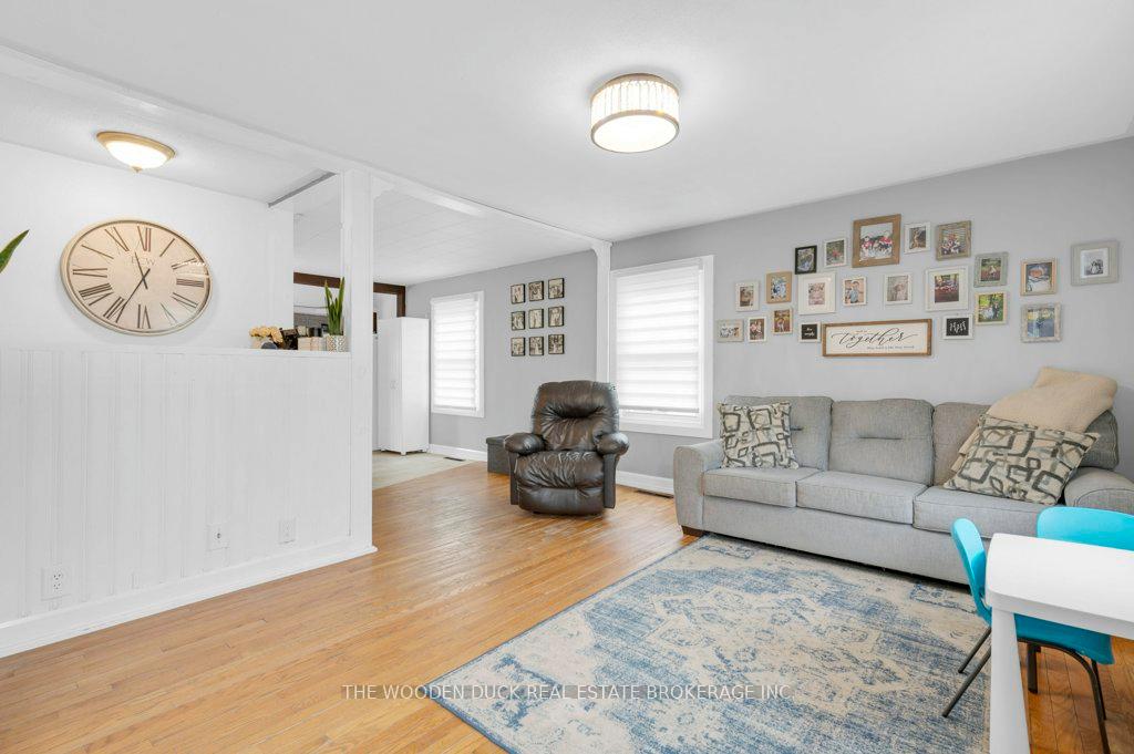 Photo 5 of 285 Kent Street, Cobourg — HOMEH