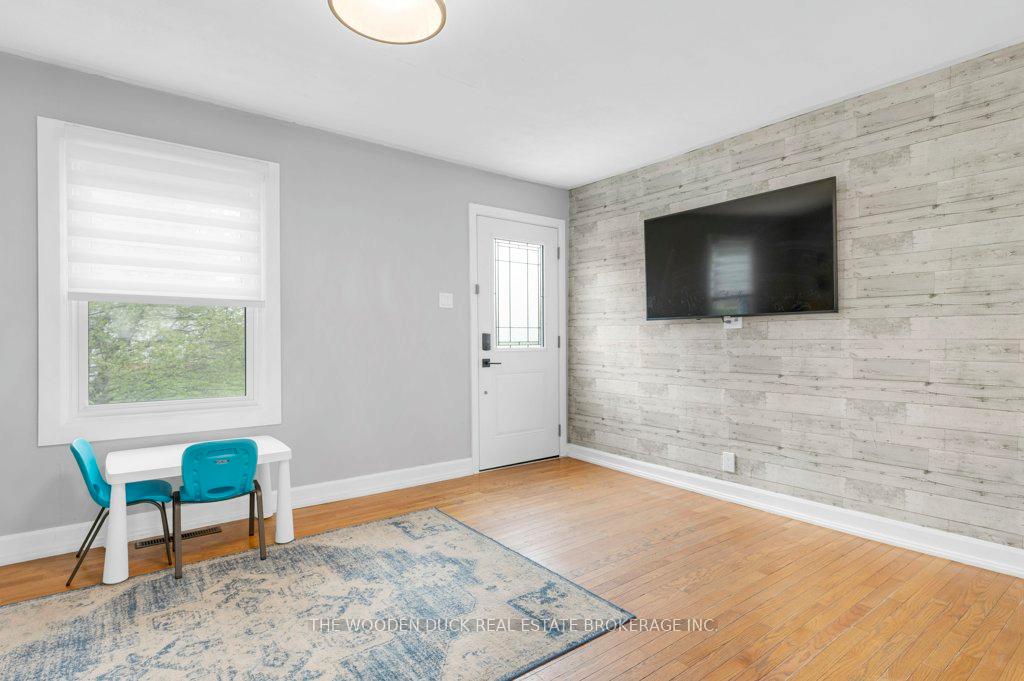 Photo 6 of 285 Kent Street, Cobourg — HOMEH