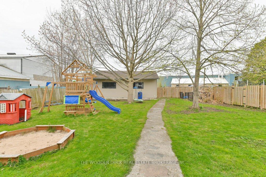 Photo 23 of 285 Kent Street, Cobourg — HOMEH