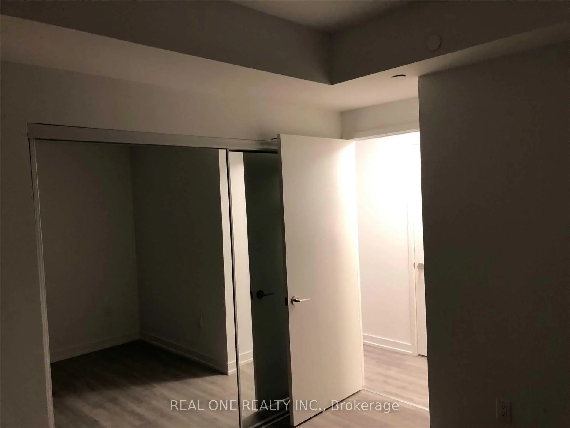 Photo 3 of Unit 224, 158 Front Street E, Toronto, Moss Park — HOMEH