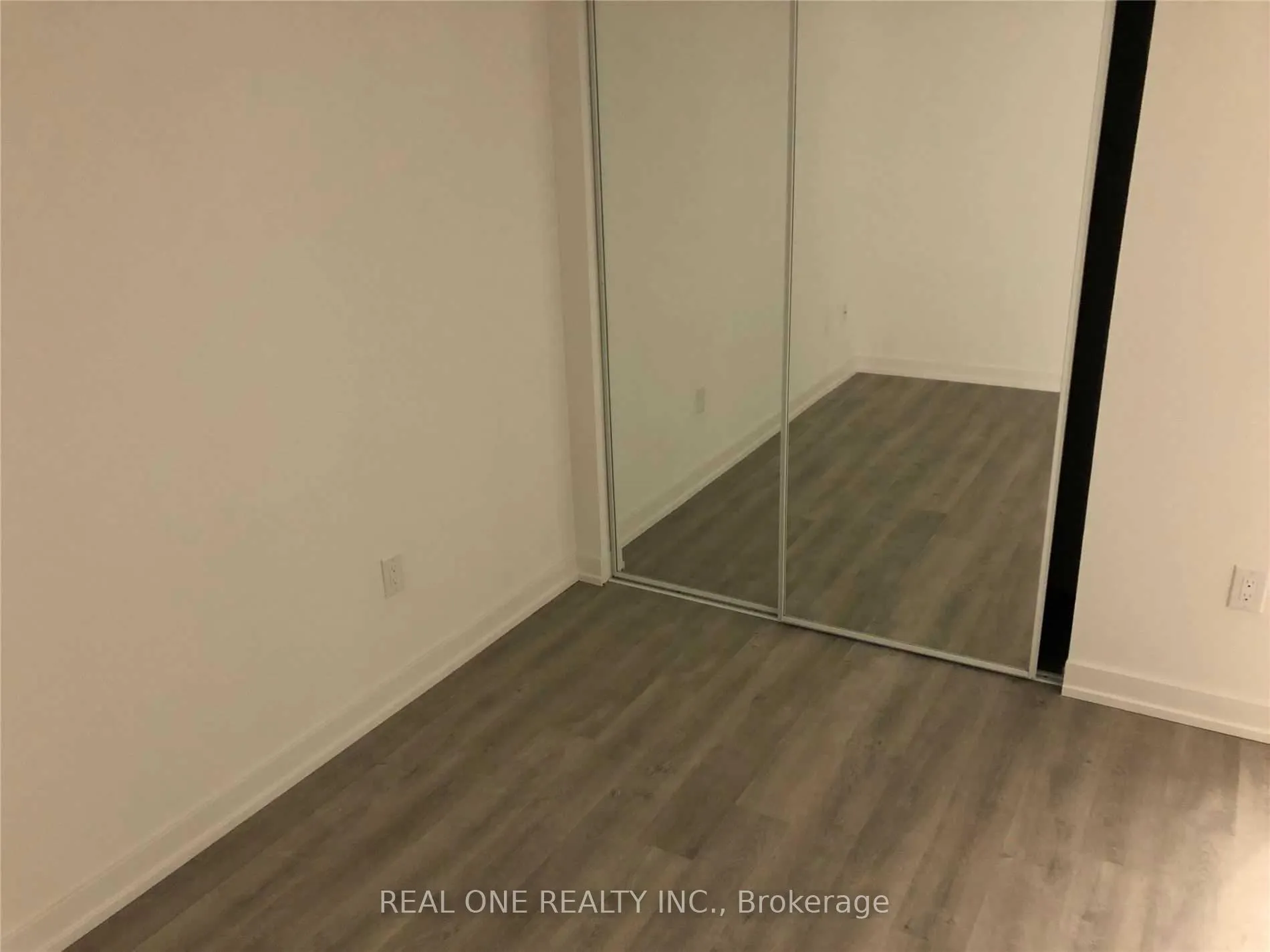 Photo 6 of Unit 224, 158 Front Street E, Toronto, Moss Park — HOMEH