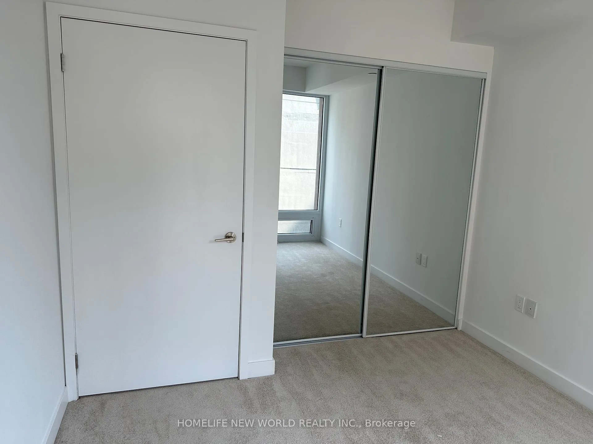 Photo 7 of Unit 901, 238 Simcoe Street, Toronto, Kensington-Chinatown — HOMEH