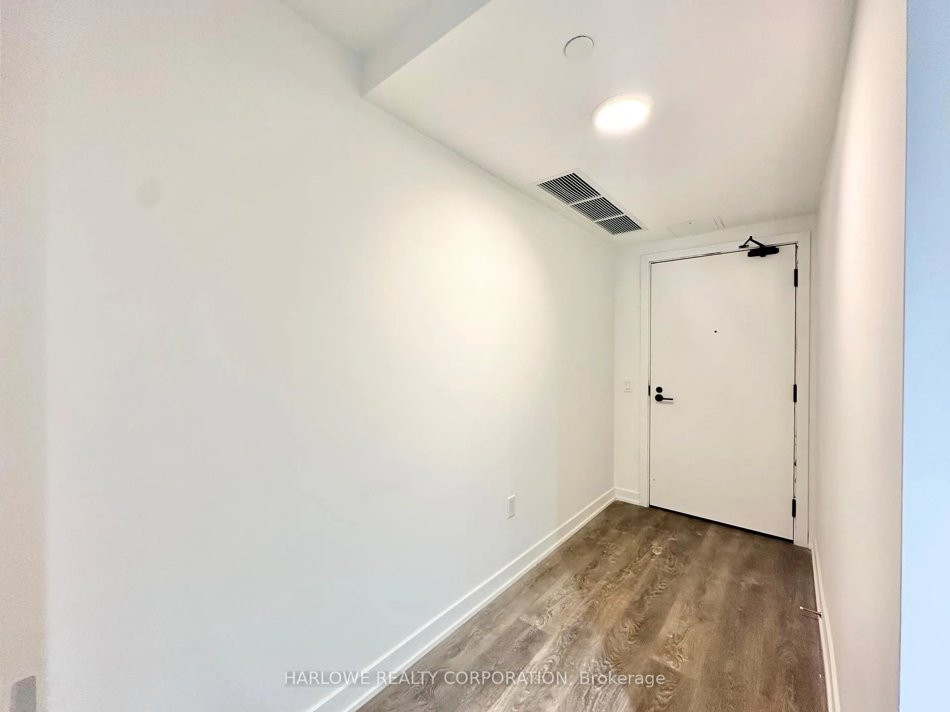Photo 6 of Unit 170 E, 1610 Charles Street E, Whitby, Port Whitby — HOMEH