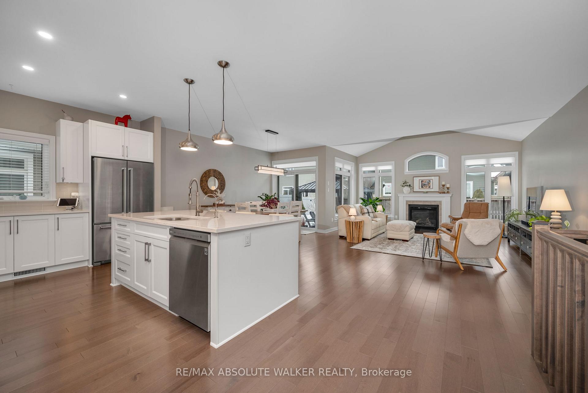 Photo 11 of 602 Rockrose Way, Ottawa, Blossom Park/Kemp Park/Findlay Creek — HOMEH