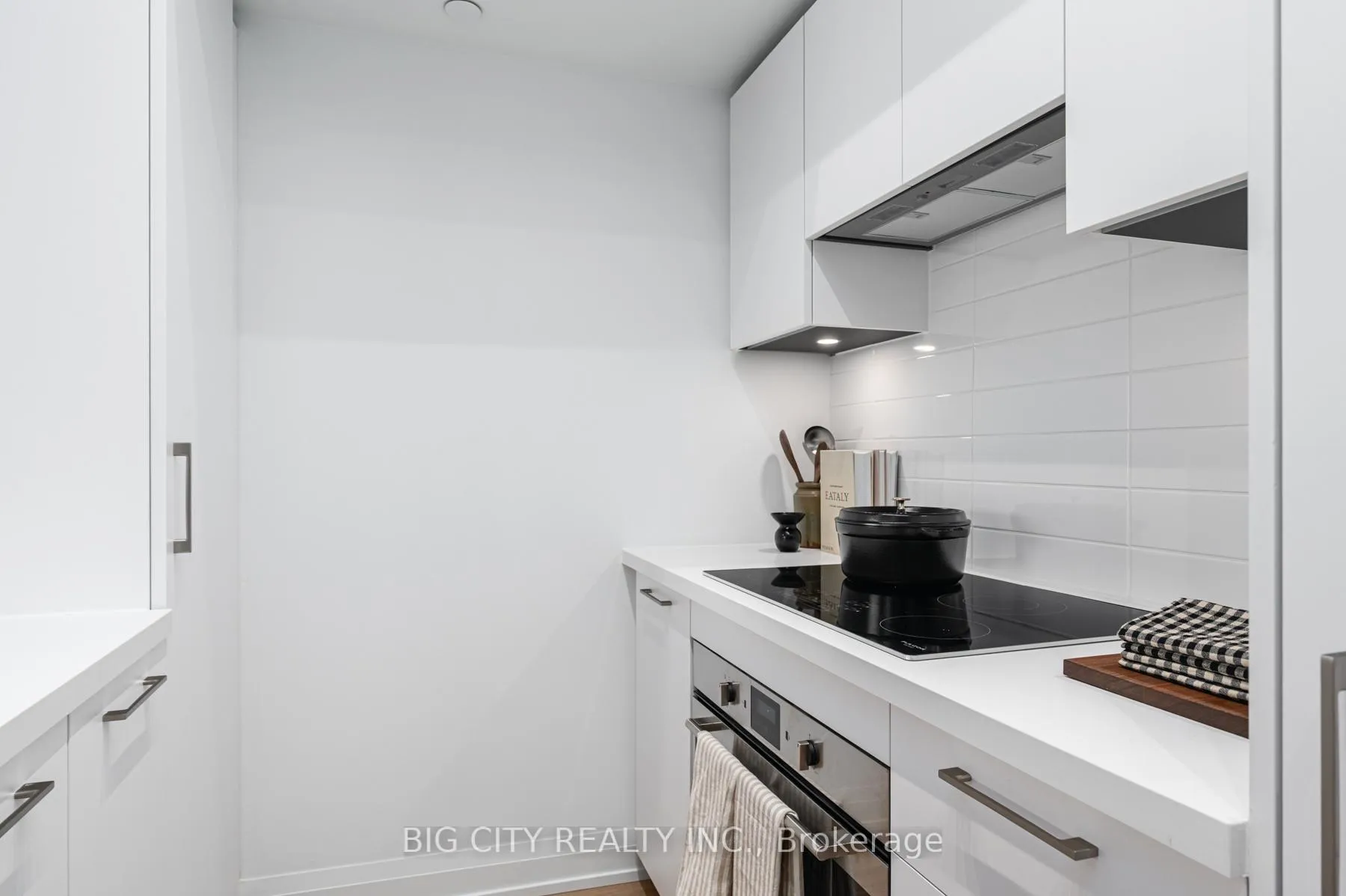 Photo 17 of Unit 615, 36 Brentcliffe Road, Toronto, Thorncliffe Park — HOMEH