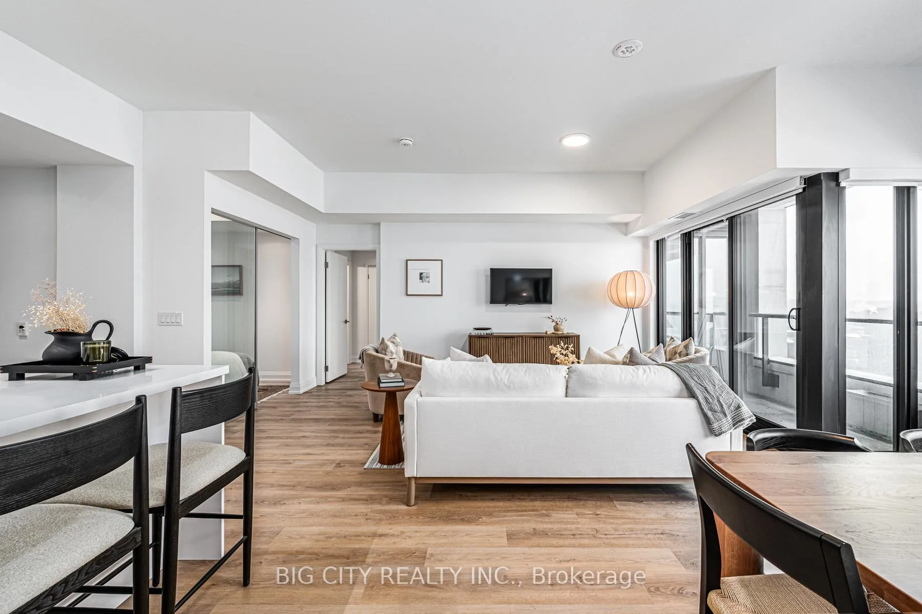 Photo 19 of Unit 615, 36 Brentcliffe Road, Toronto, Thorncliffe Park — HOMEH