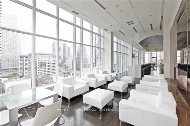Photo 11 of Unit 2506, 126 Simcoe Street, Toronto, Waterfront Communities — HOMEH