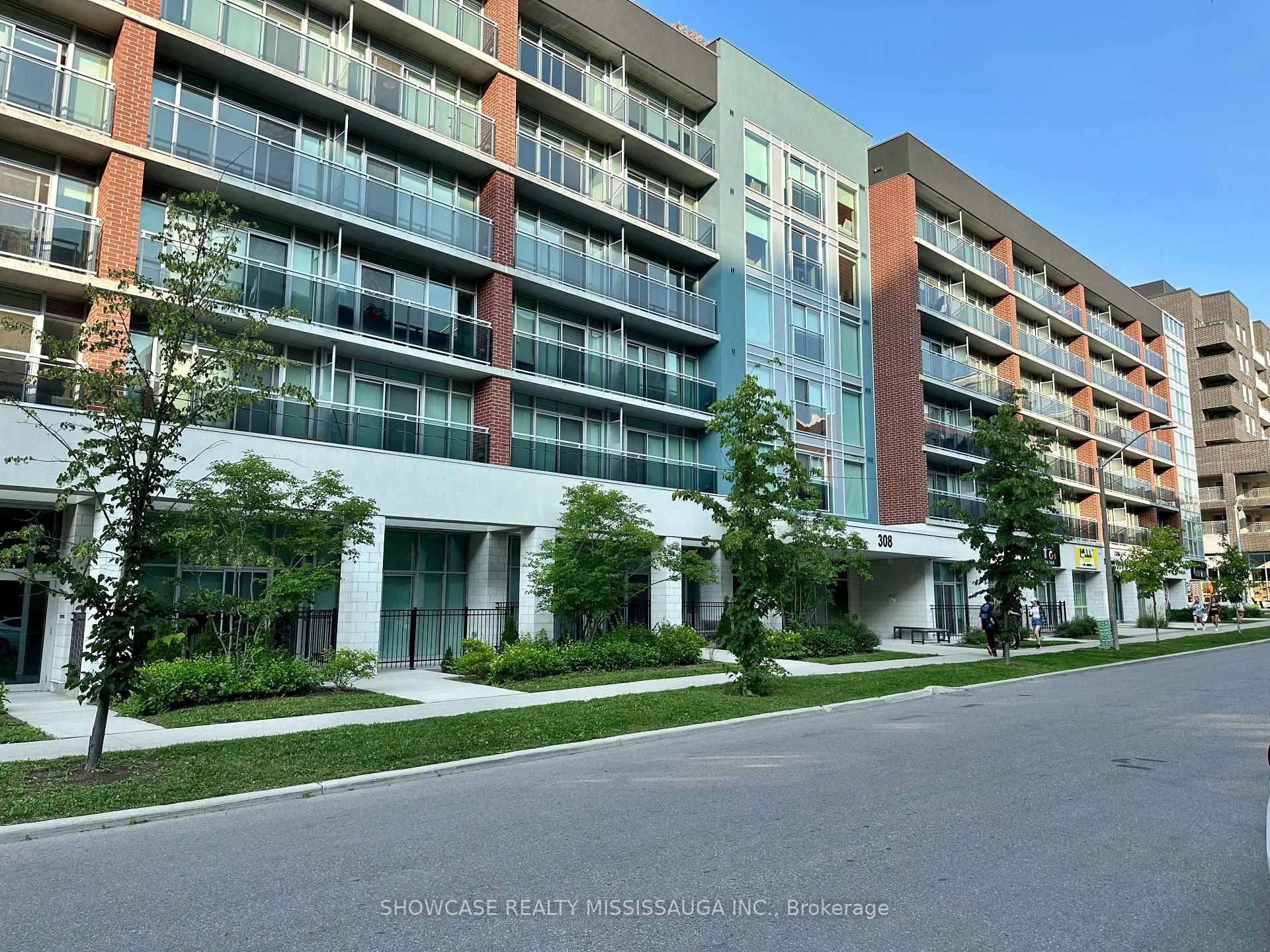 Front of Unit 106, 308 Lester Street