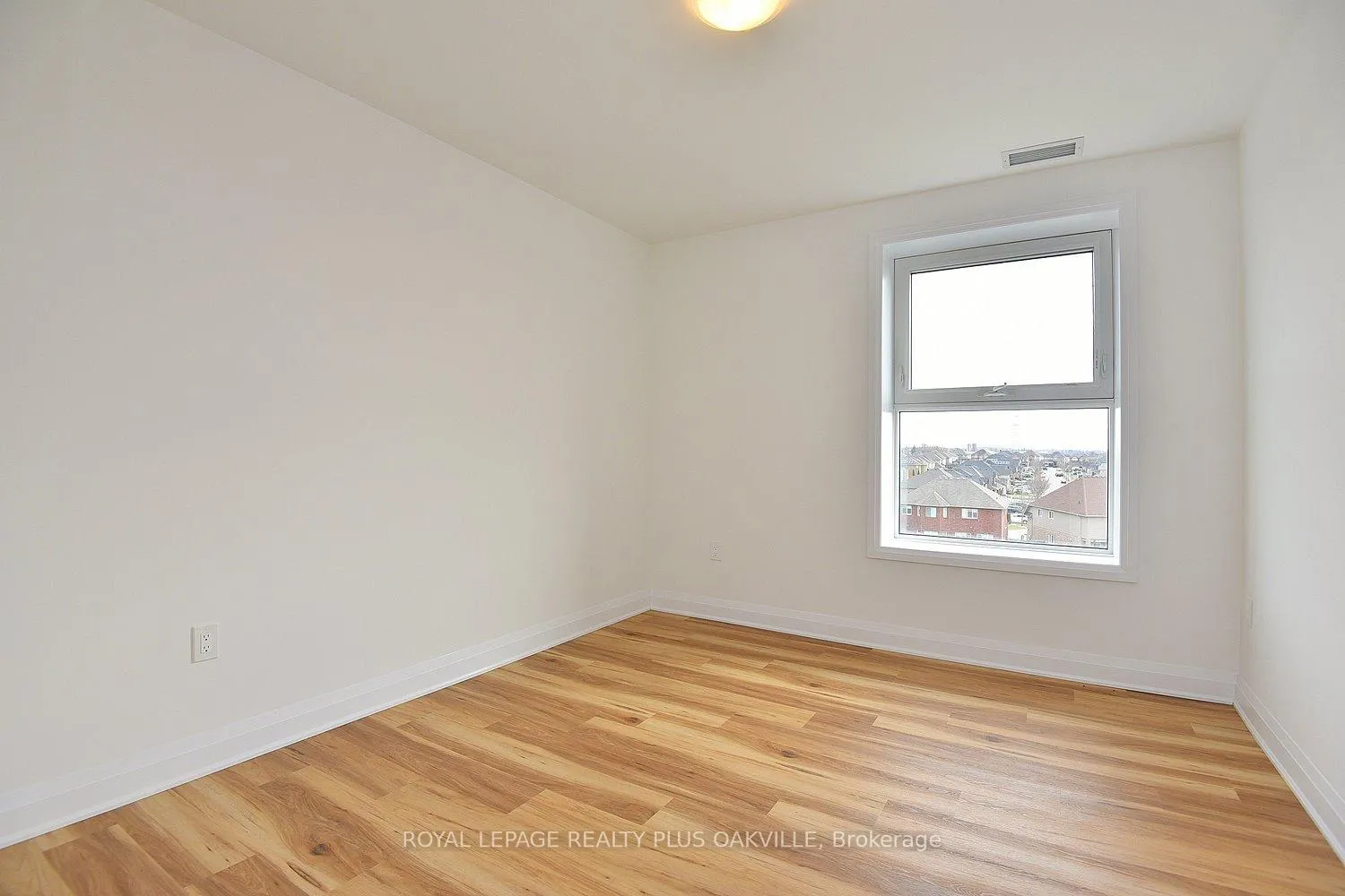 Photo 22 of Unit 519, 1936 Rymal Road E, Hamilton, Stoney Creek Mountain — HOMEH