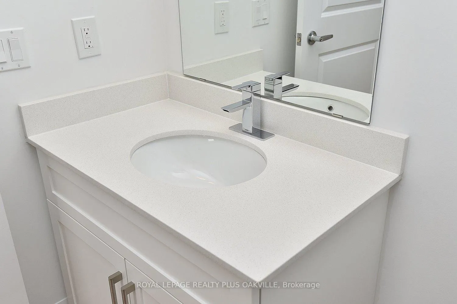 Photo 24 of Unit 519, 1936 Rymal Road E, Hamilton, Stoney Creek Mountain — HOMEH