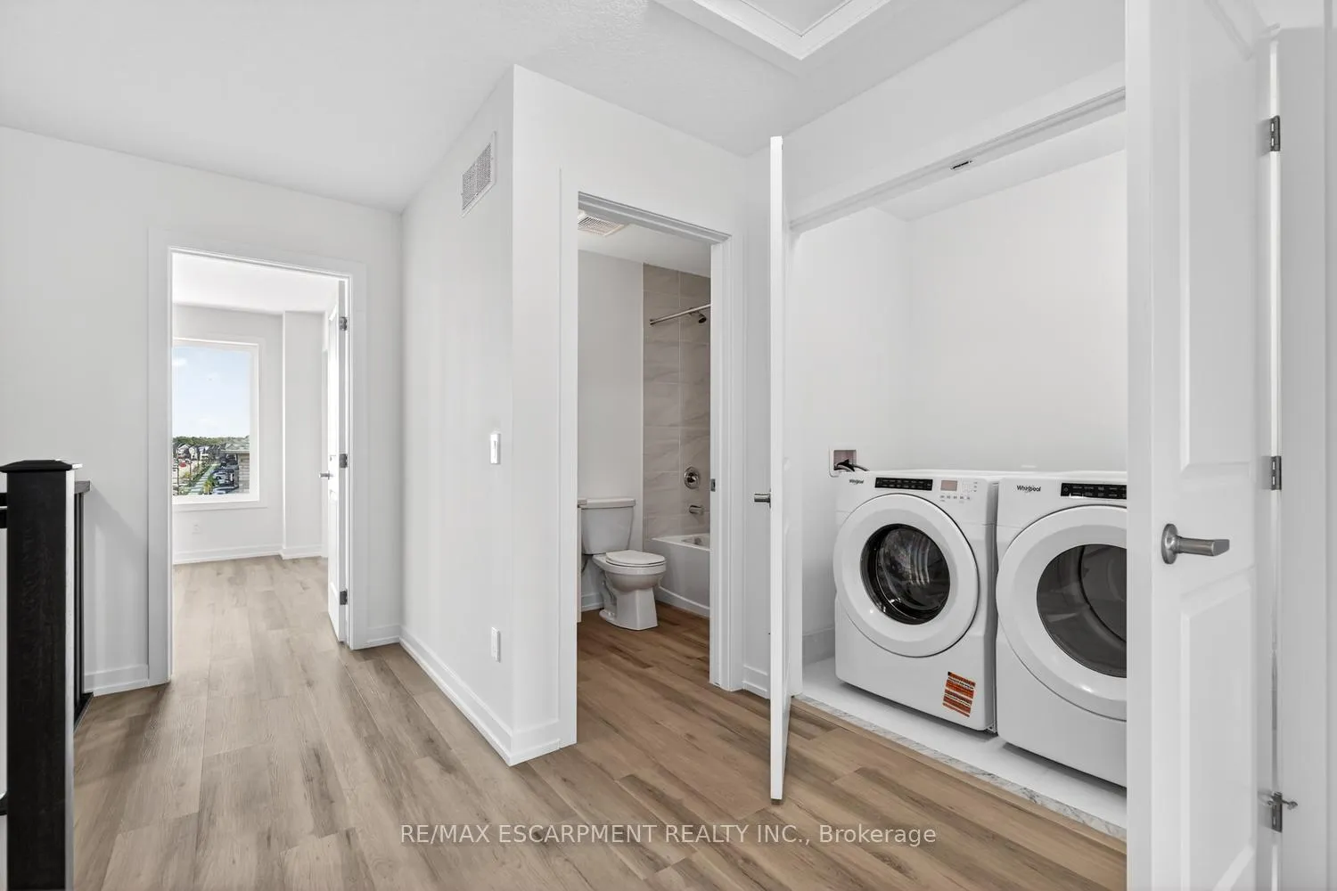 Photo 24 of Unit 37, 70 Kenesky Drive, Hamilton, Waterdown — HOMEH
