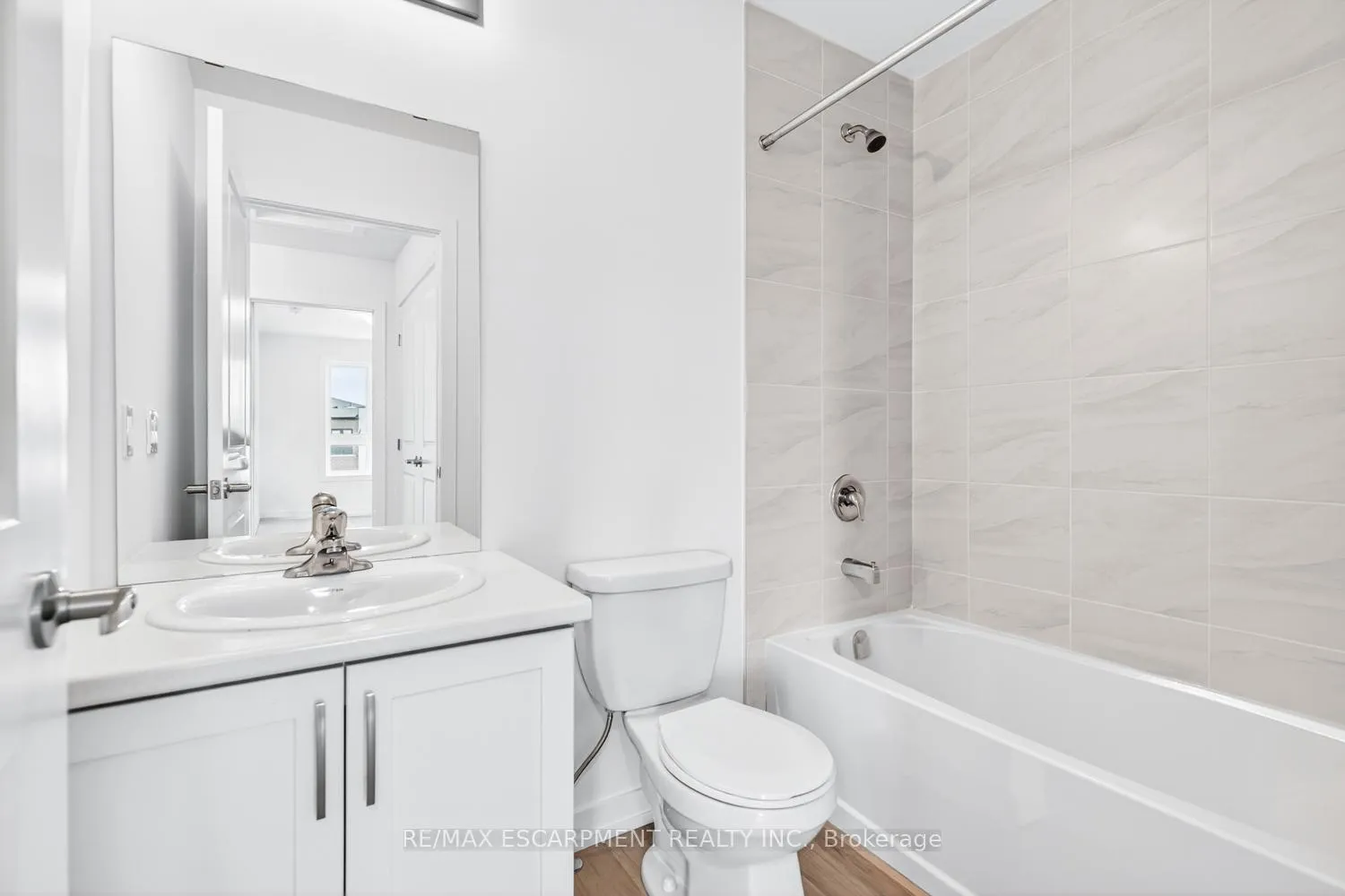 Photo 39 of Unit 37, 70 Kenesky Drive, Hamilton, Waterdown — HOMEH