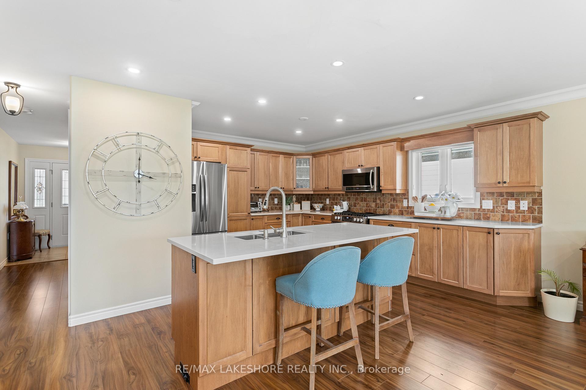 Photo 6 of 45 Ward Drive, Brighton — HOMEH