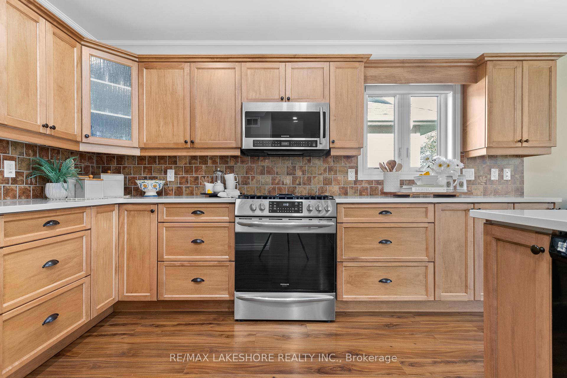 Photo 8 of 45 Ward Drive, Brighton — HOMEH
