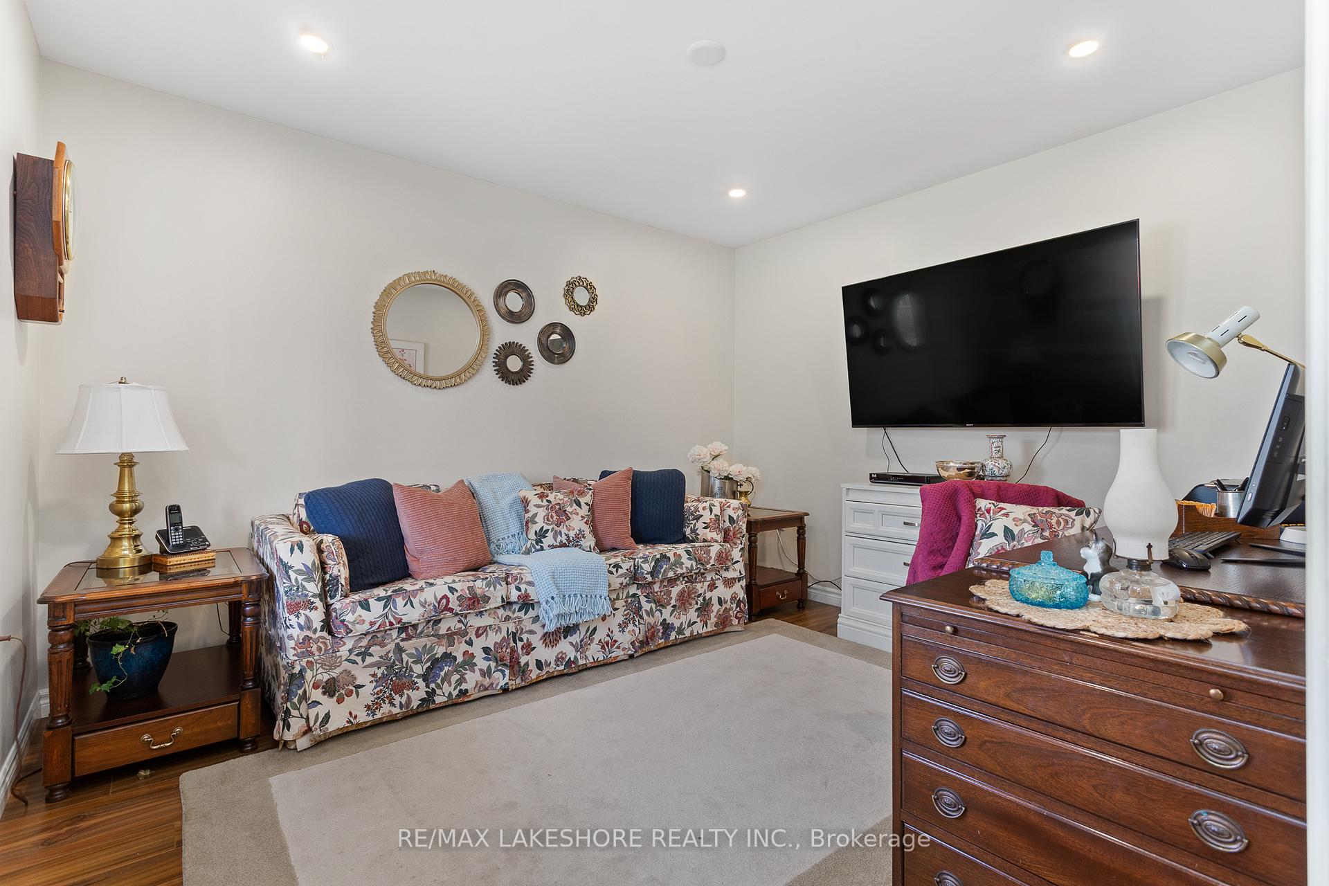 Photo 22 of 45 Ward Drive, Brighton — HOMEH