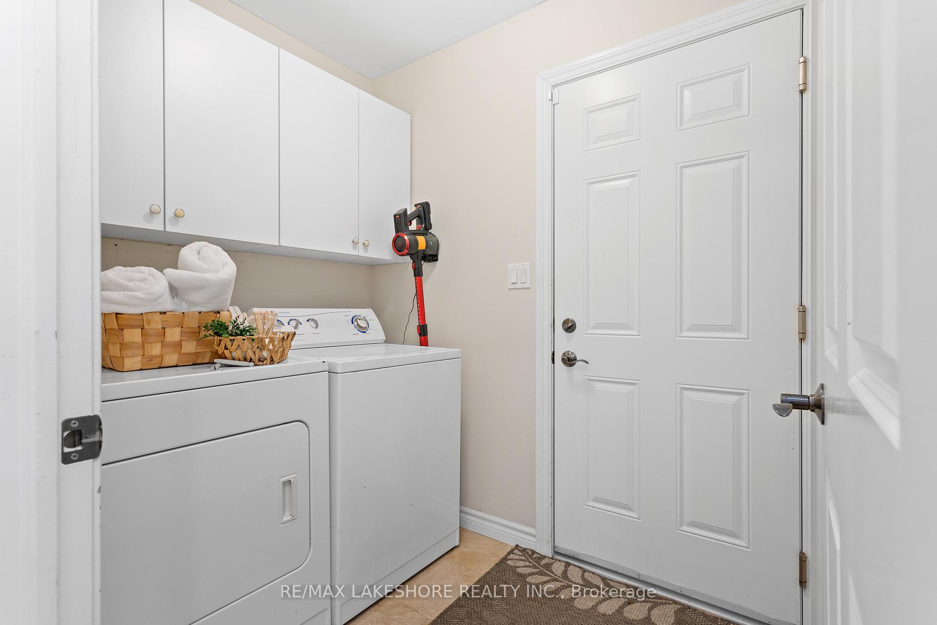 Photo 23 of 45 Ward Drive, Brighton — HOMEH