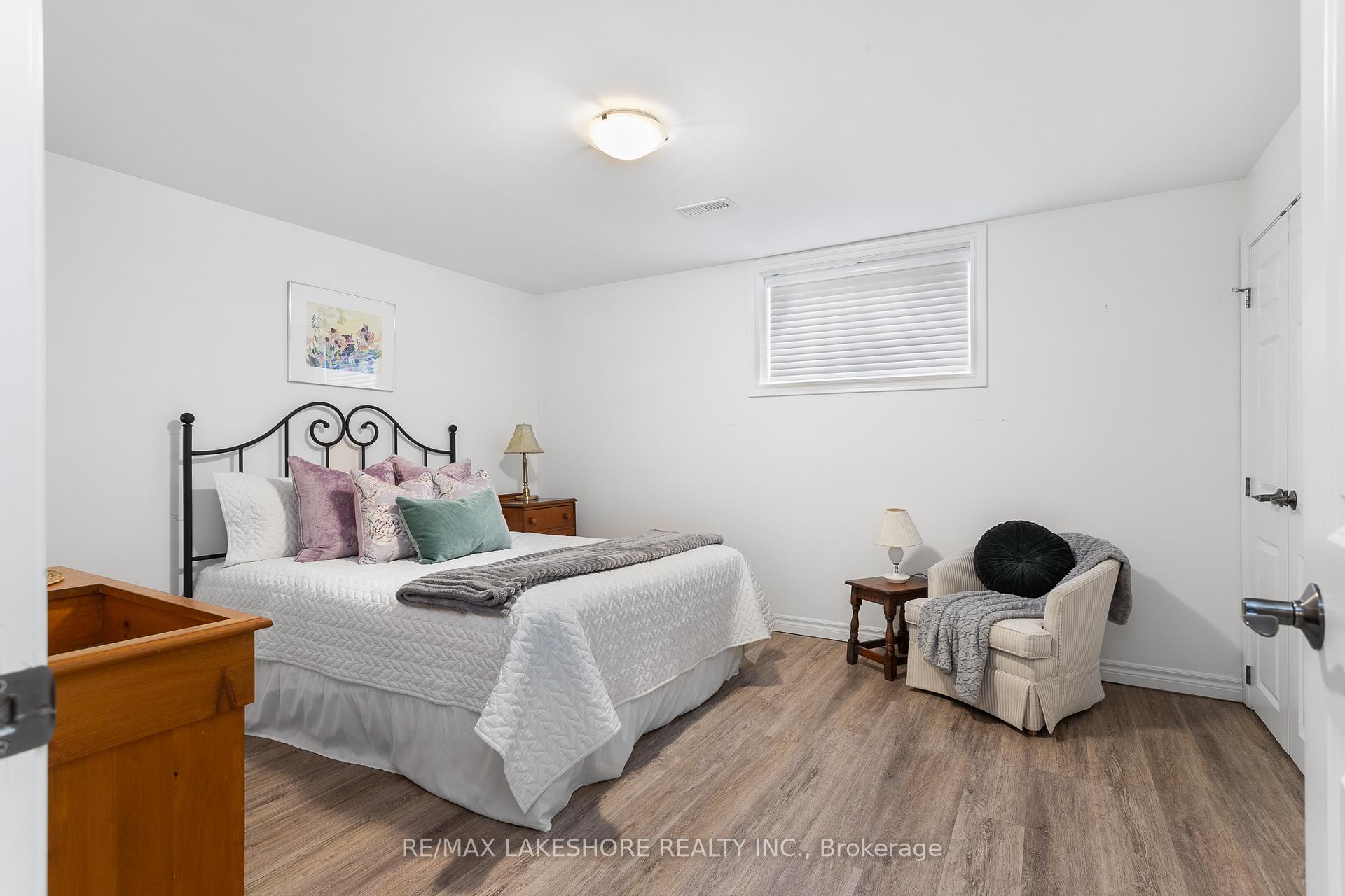 Photo 26 of 45 Ward Drive, Brighton — HOMEH