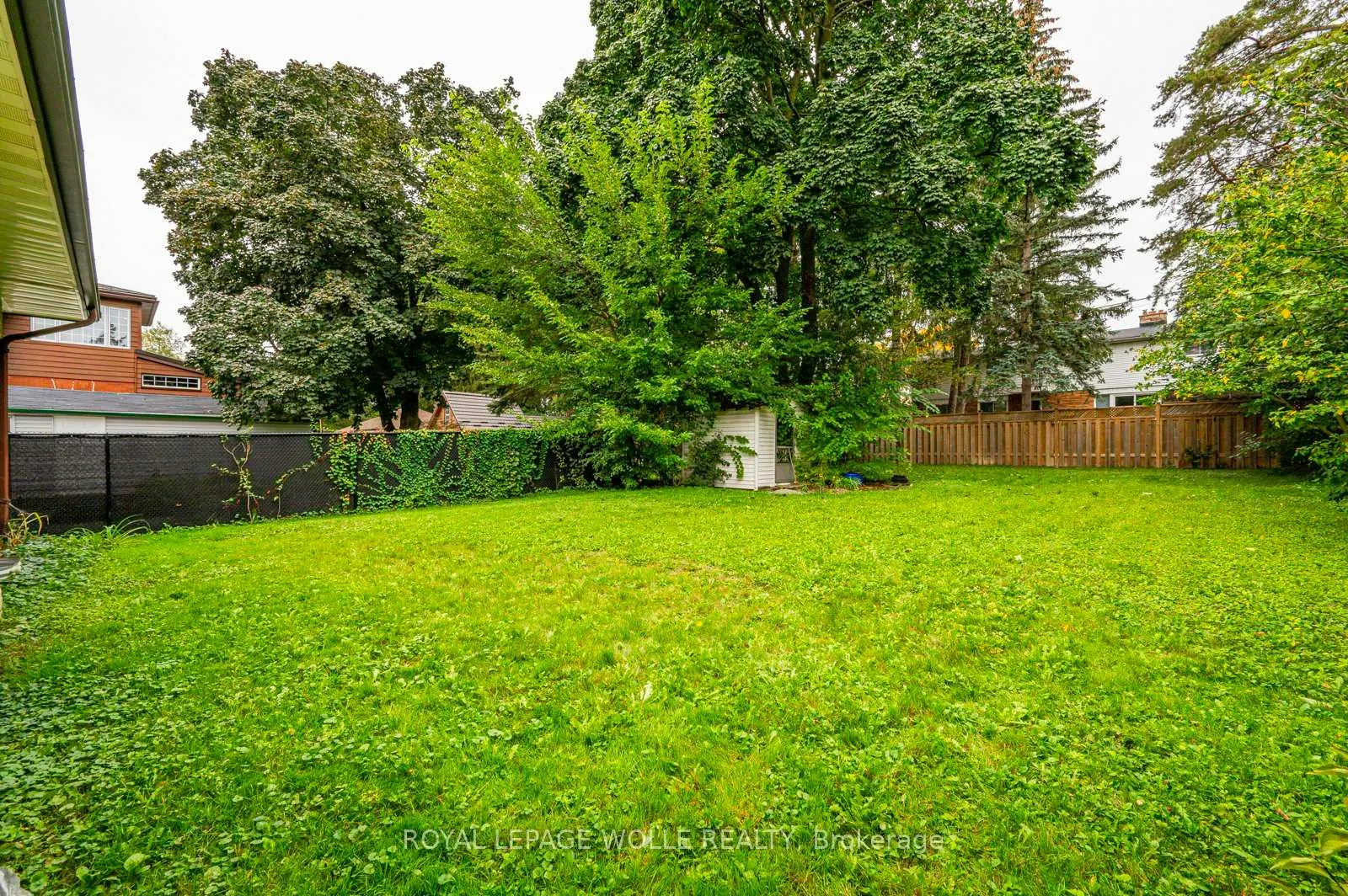 Photo 12 of Unit B, 200 Sheldon Avenue, Kitchener — HOMEH