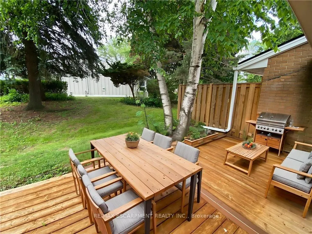 Photo 16 of 1 Szollosy Circle, Hamilton, Kennedy — HOMEH