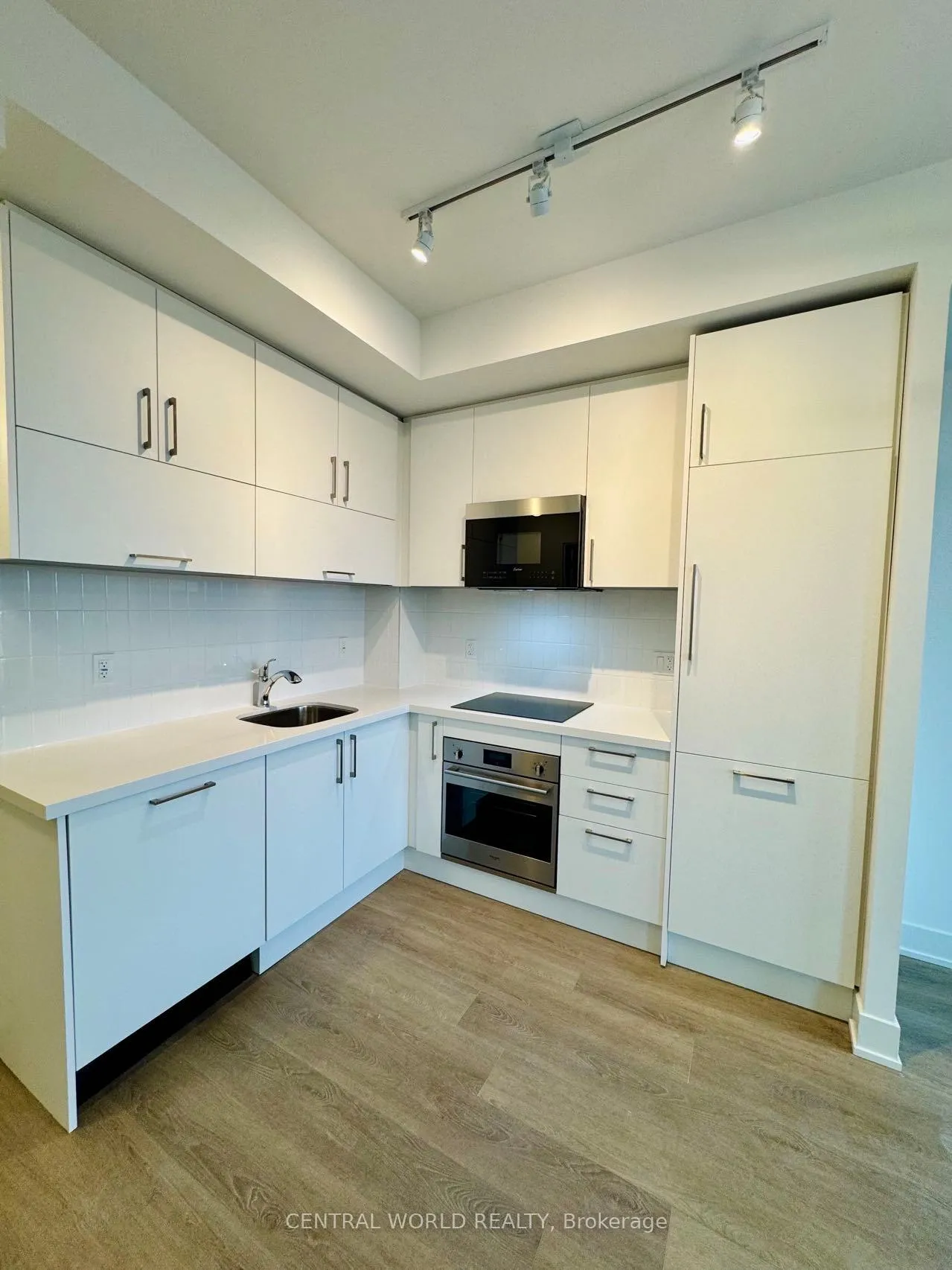 Photo 2 of Unit 1106, 38 Andre de Grasse, Markham, Unionville — HOMEH