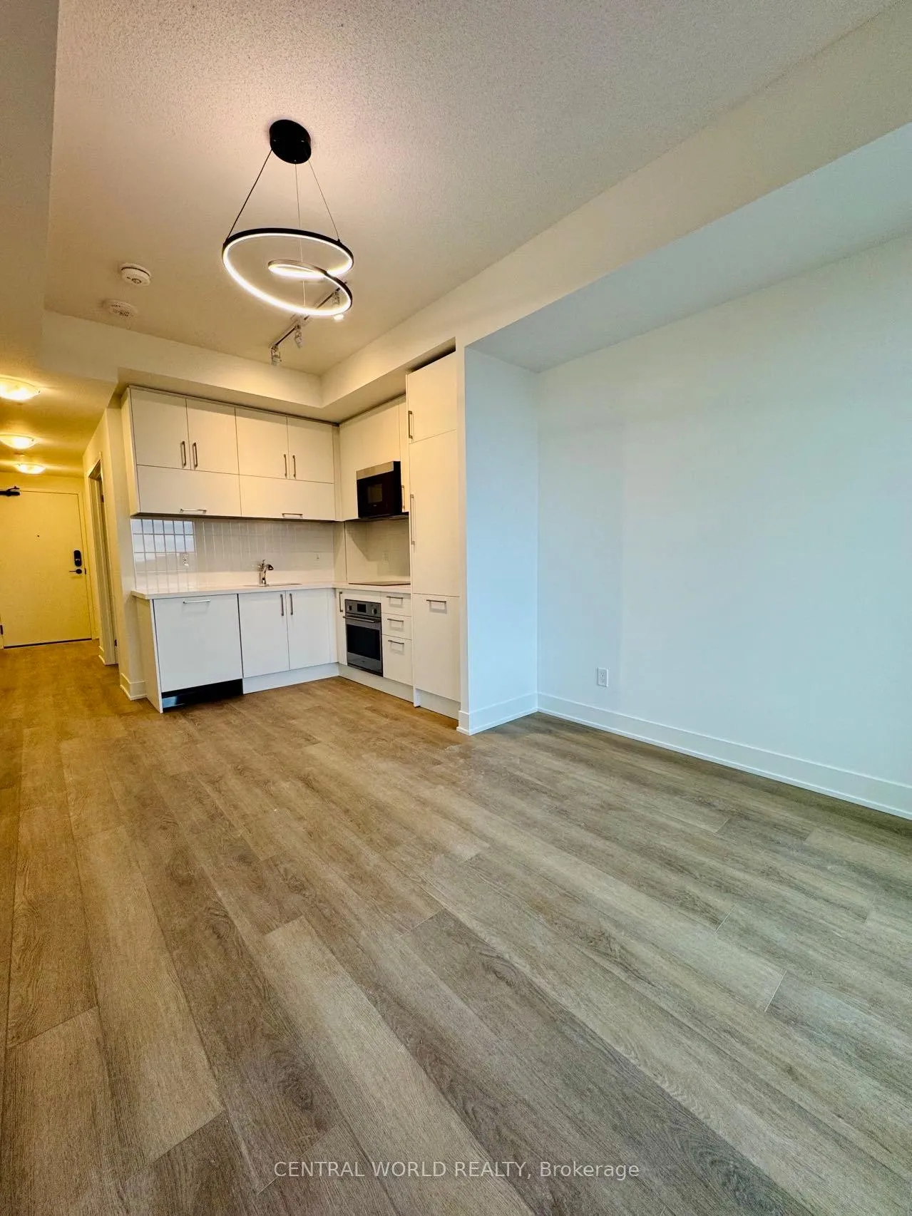 Photo 4 of Unit 1106, 38 Andre de Grasse, Markham, Unionville — HOMEH