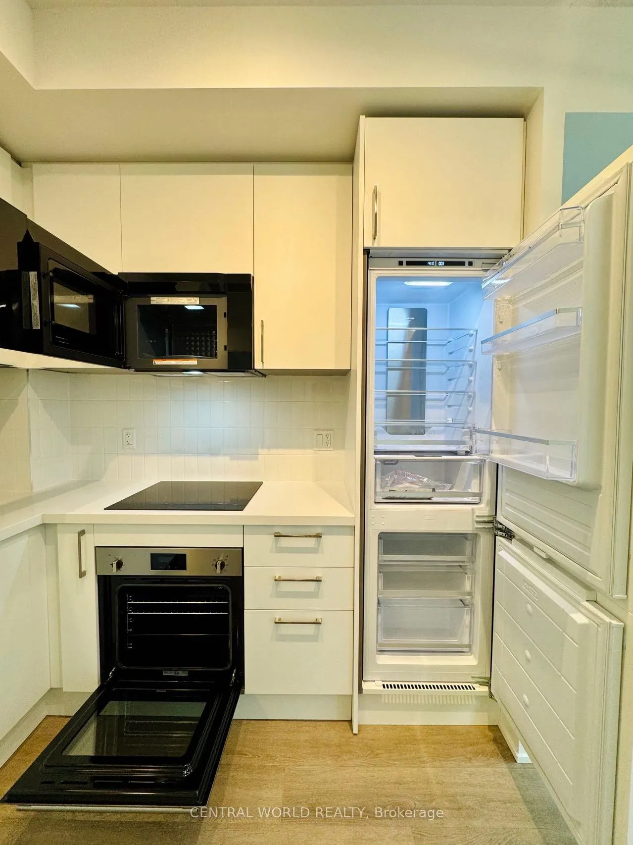 Photo 5 of Unit 1106, 38 Andre de Grasse, Markham, Unionville — HOMEH